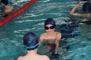 Lekcja otwarta na pływalni klasy pływackiej Is